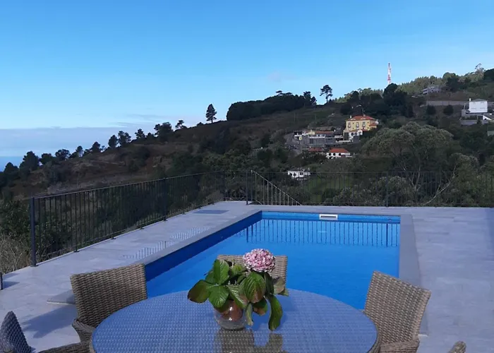 Frühstückspension Casa Dos Avos 4*